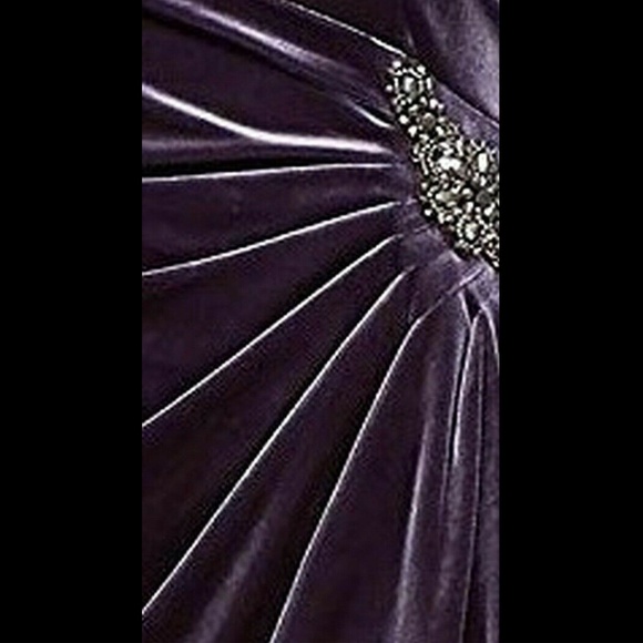 NEW $159 Alex Evenings [SZ 10 ] Side Ruched Velvet Dress in Amethyst‎ - Picture 3 of 12